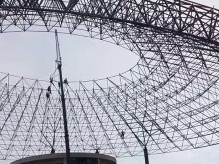 东乡县篮球馆球形网架厂家价格